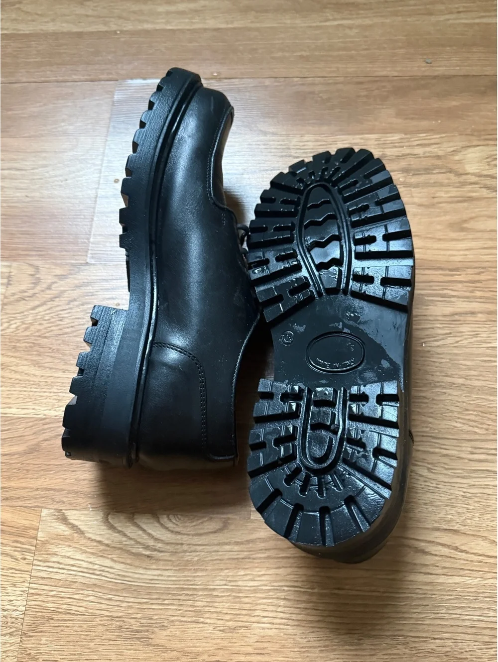 Vintage Hipopotamus derby / Oxford black leather lace-up shoes made in italy
